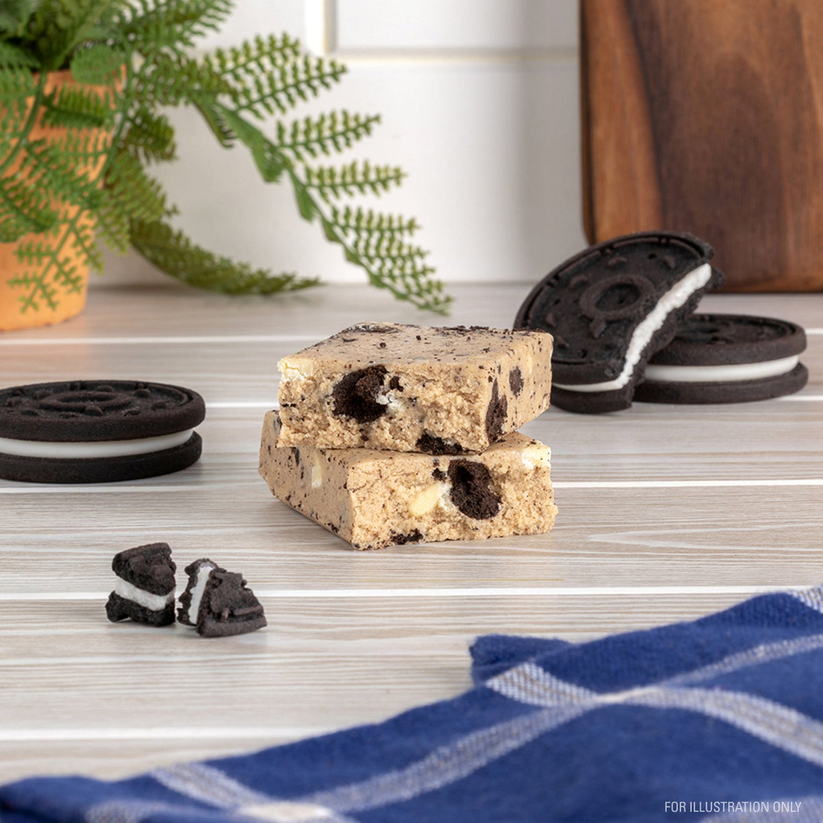 cookies-and-cream-protein-bars-n1 15807_QN_USA_ProteinBar_CAC_InterimAssetUpdate_Digital_Tabletop1.jpg