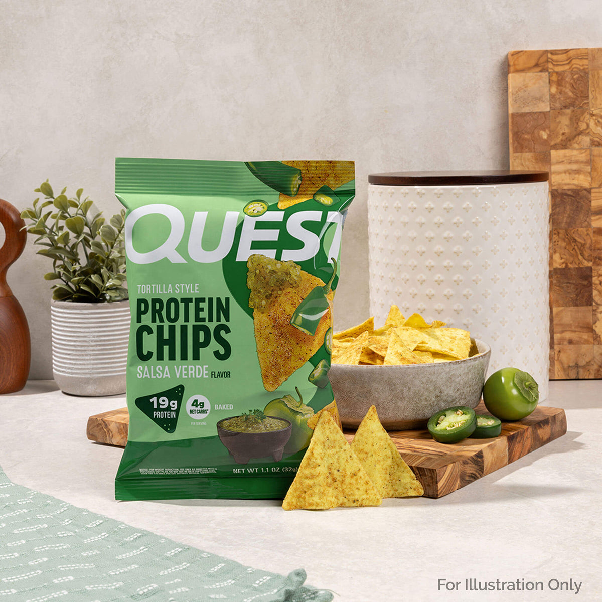salsa-verde-tortilla-style-protein-chips-v2 qst-016419-salsa-verde-tortilla-style-protein-chips_5.jpg